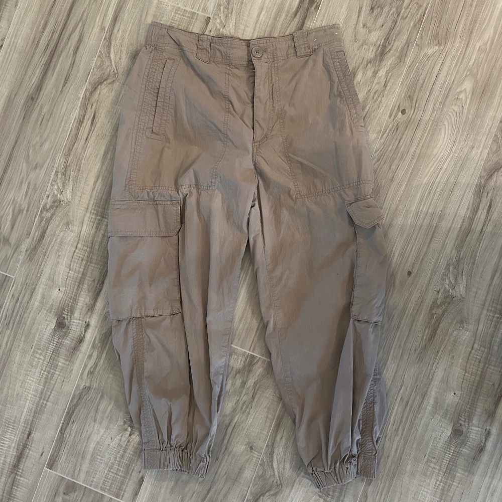 A&F Light Cargo Joggers